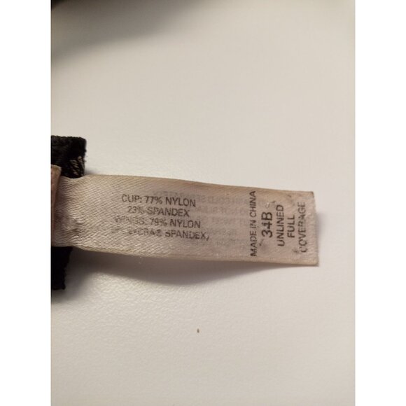 Victoria's Secret Women's Set of Push Up Bra Size 34B - Picture 13 of 13